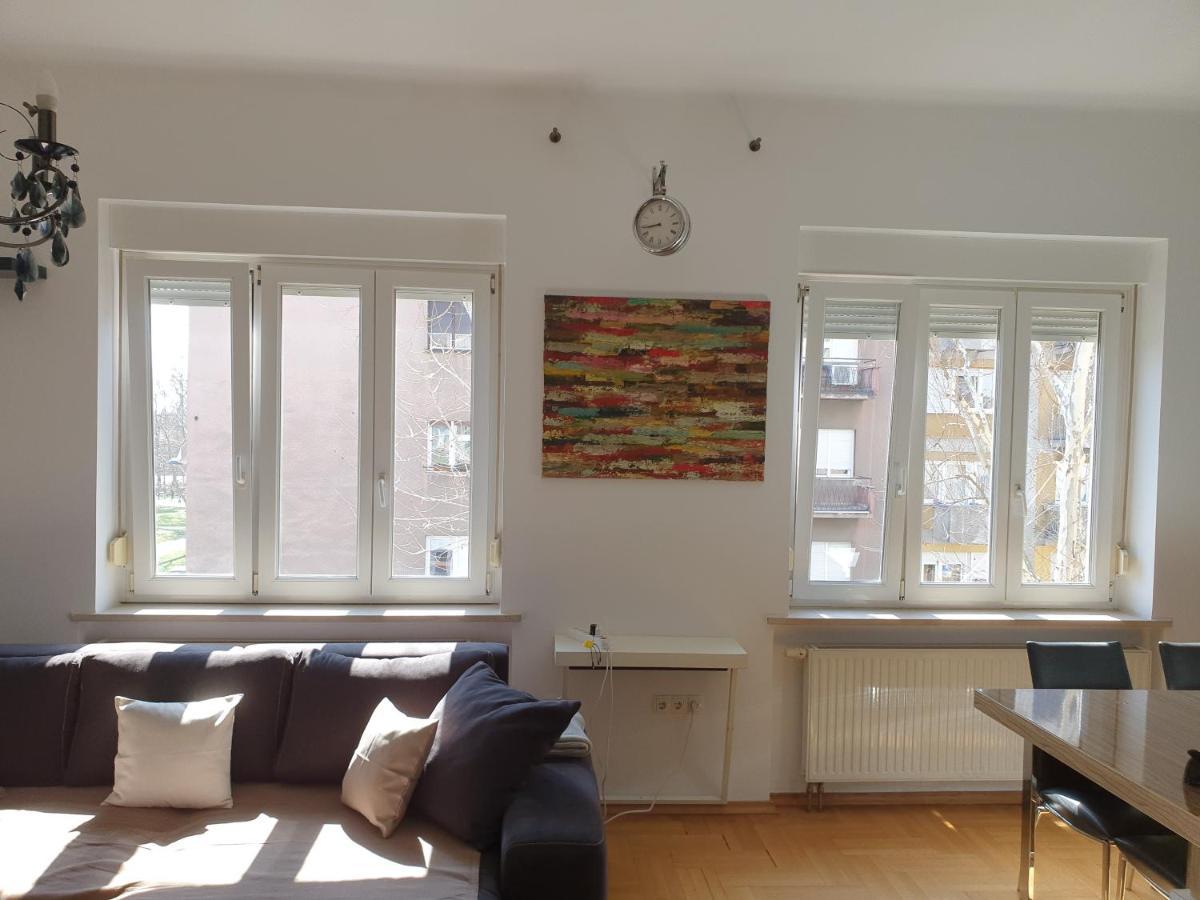 Downtown Oasis Zagreb Apartment ภายนอก รูปภาพ