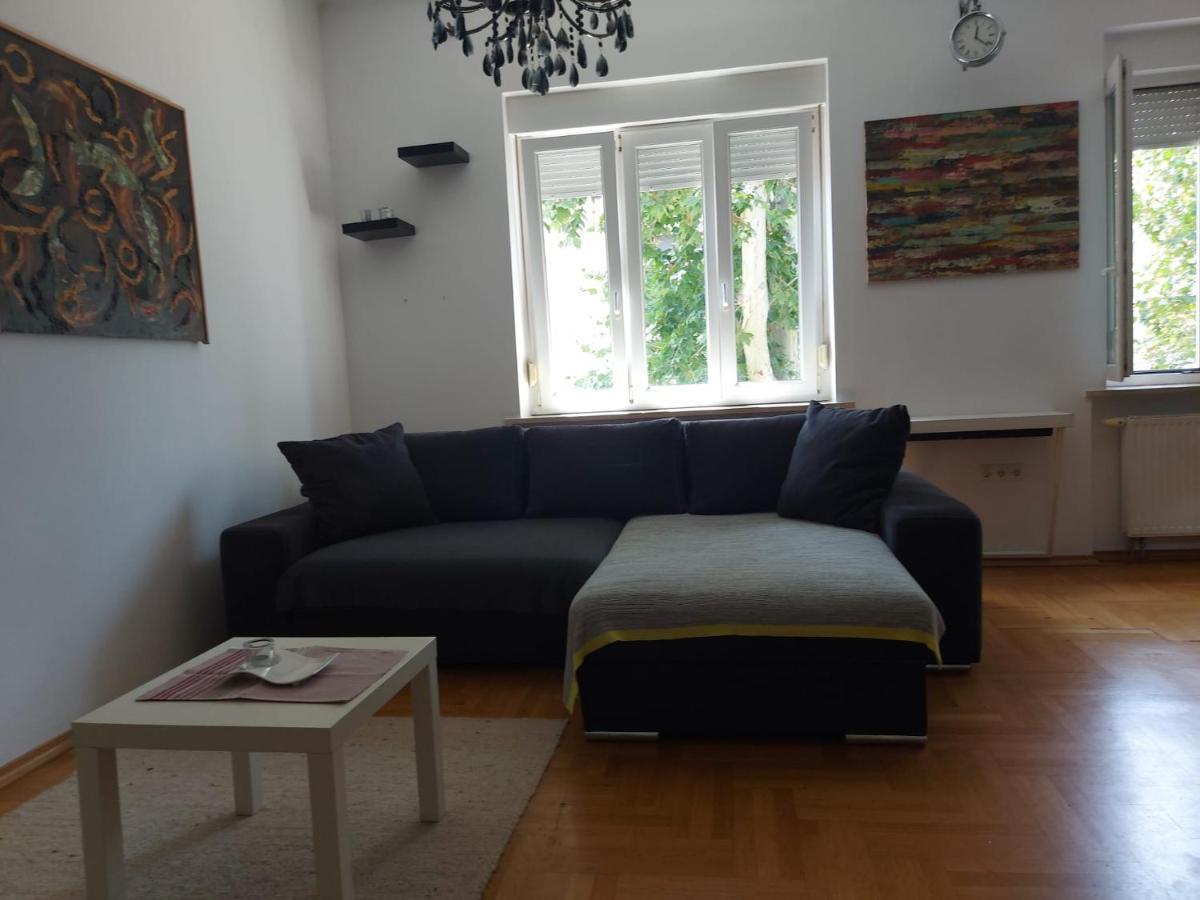 Downtown Oasis Zagreb Apartment ภายนอก รูปภาพ